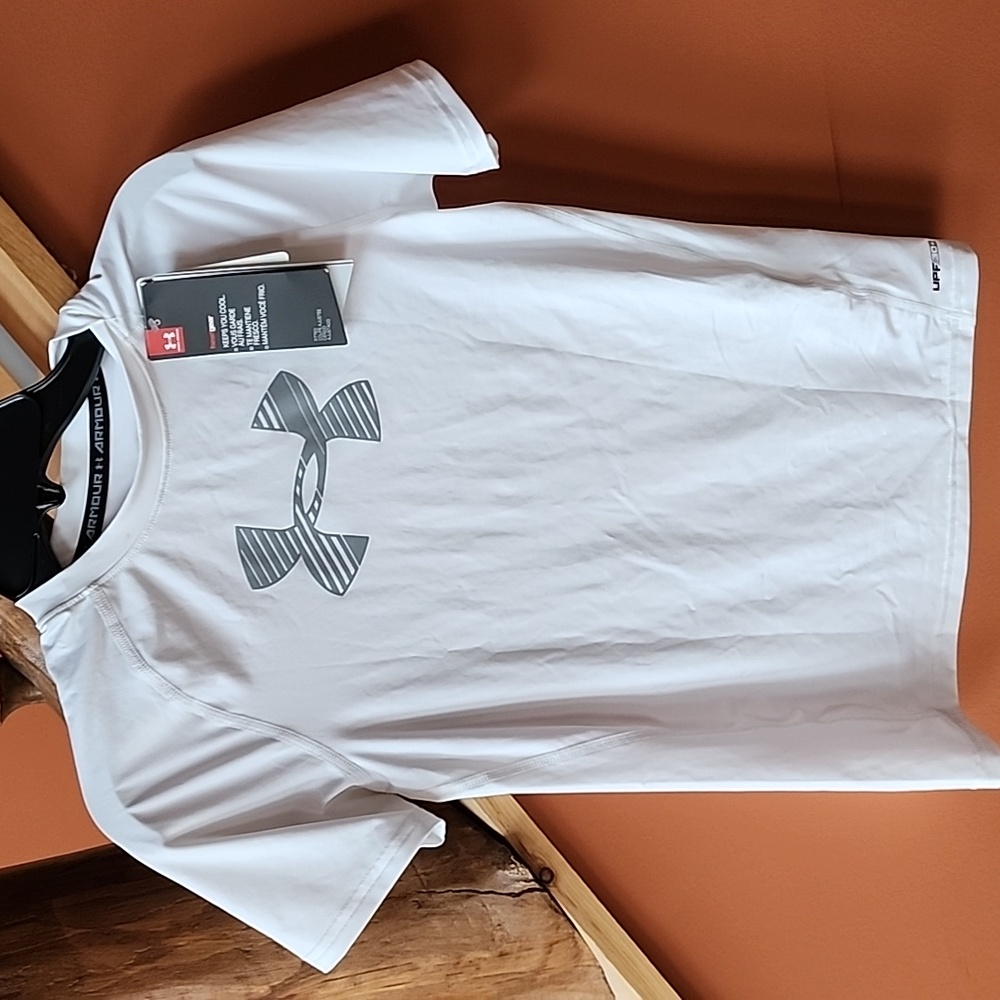 Boys UPF30 NWT